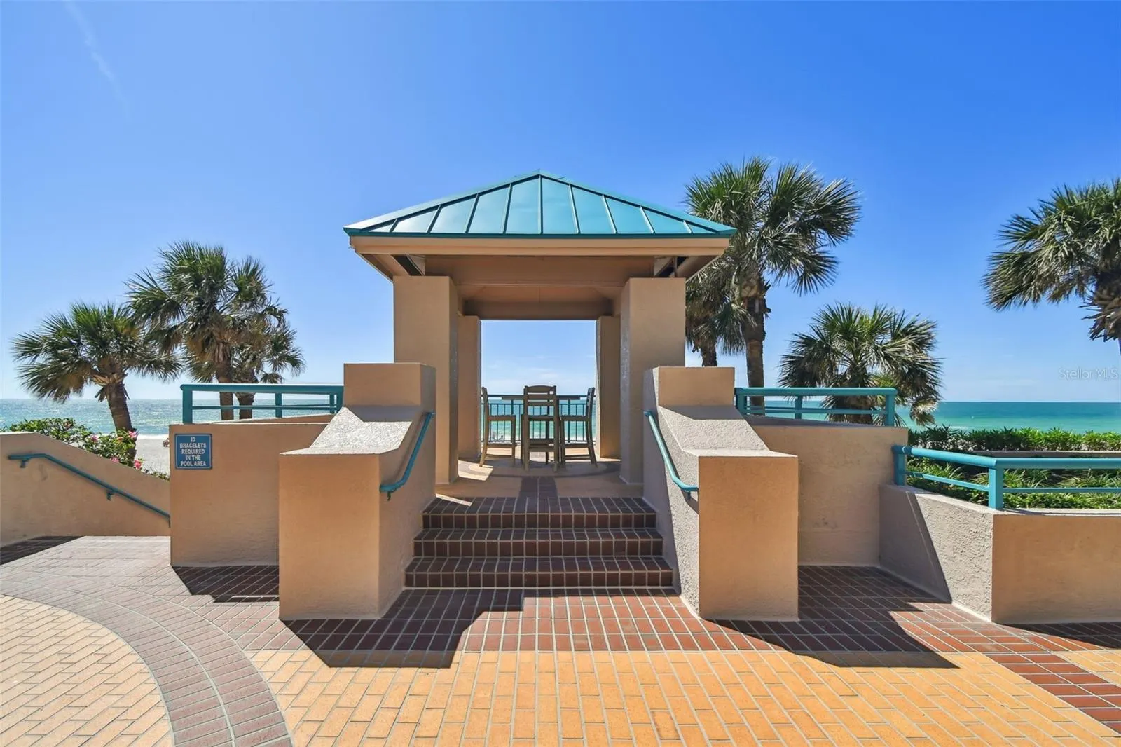 1540 GULF BLVD #1805, #1805