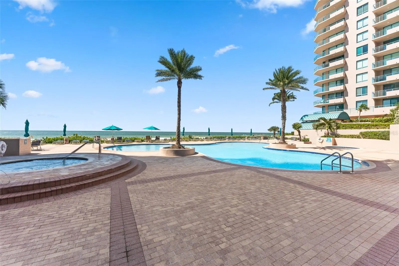 1540 GULF BLVD #1805, #1805