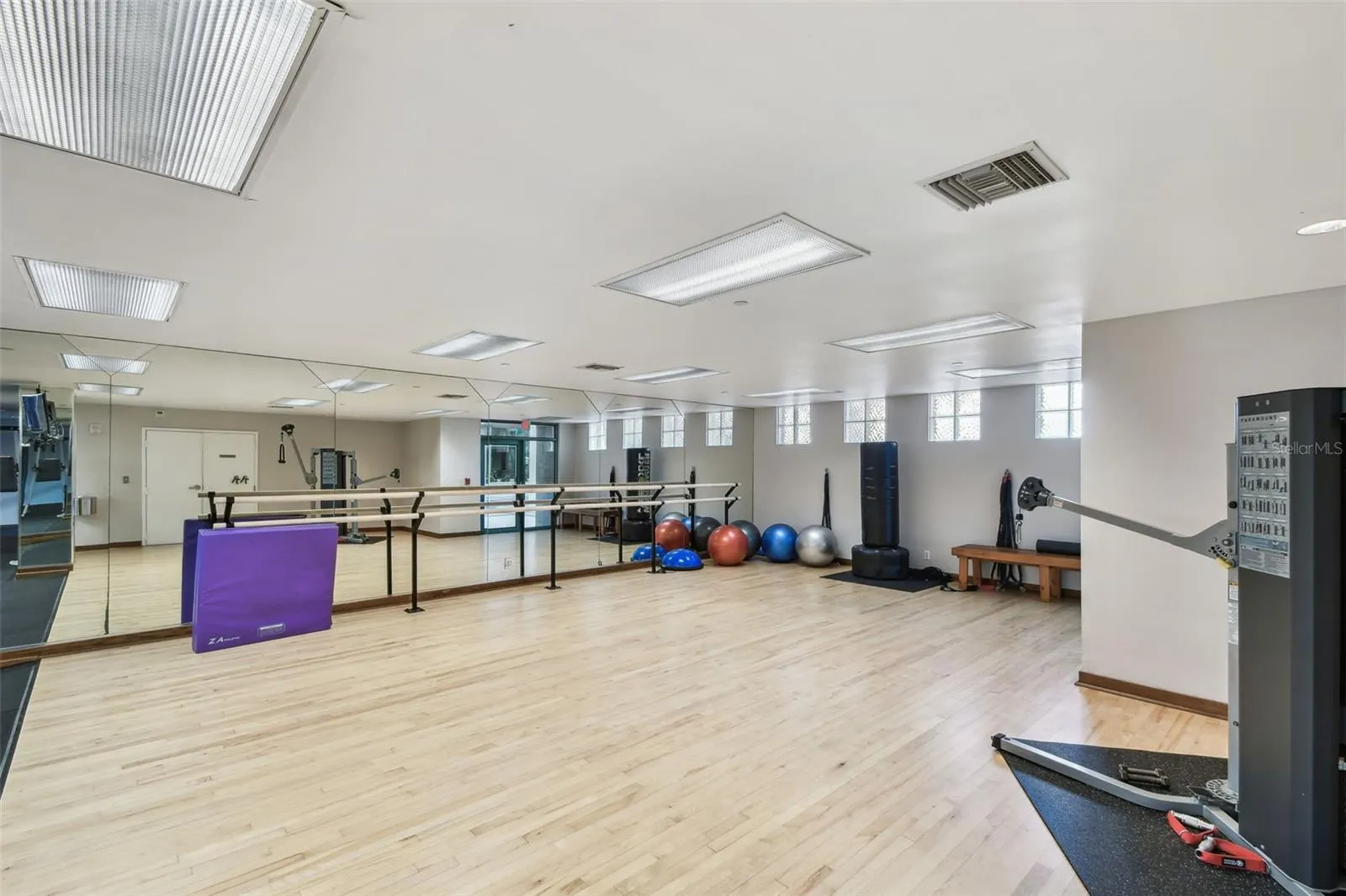 1540 GULF BLVD #1805, #1805