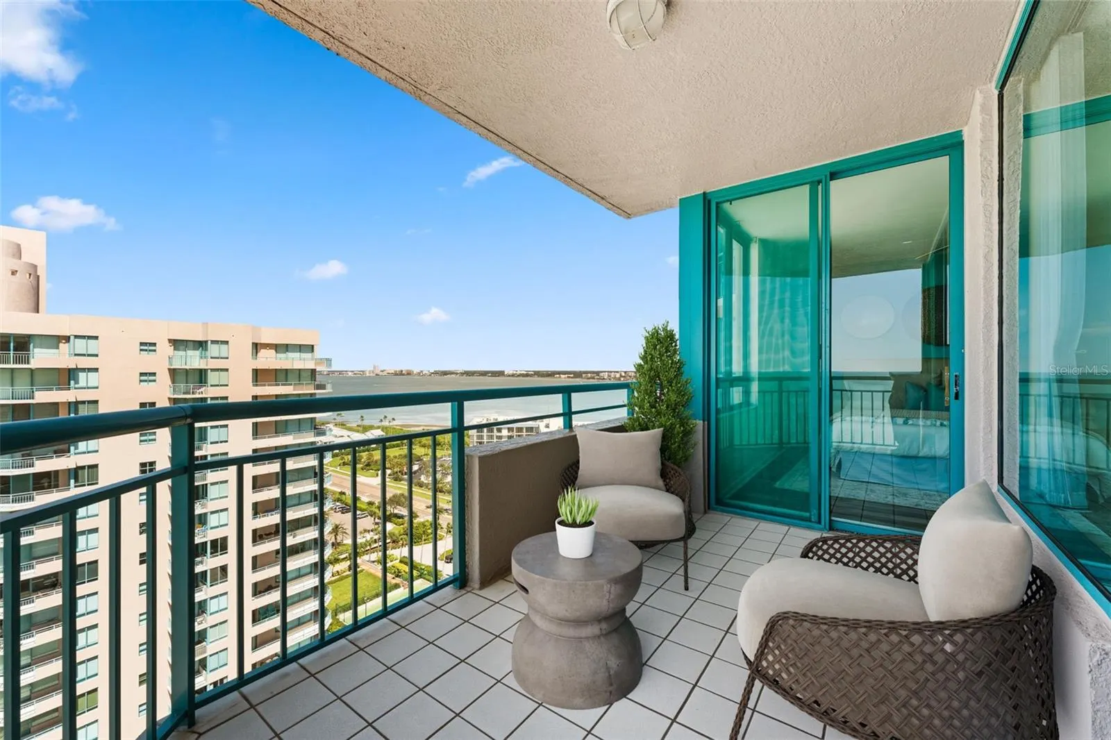 1540 GULF BLVD #1805, #1805