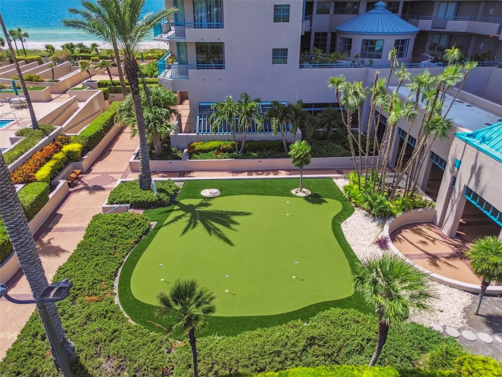 1540 GULF BLVD #1805, #1805