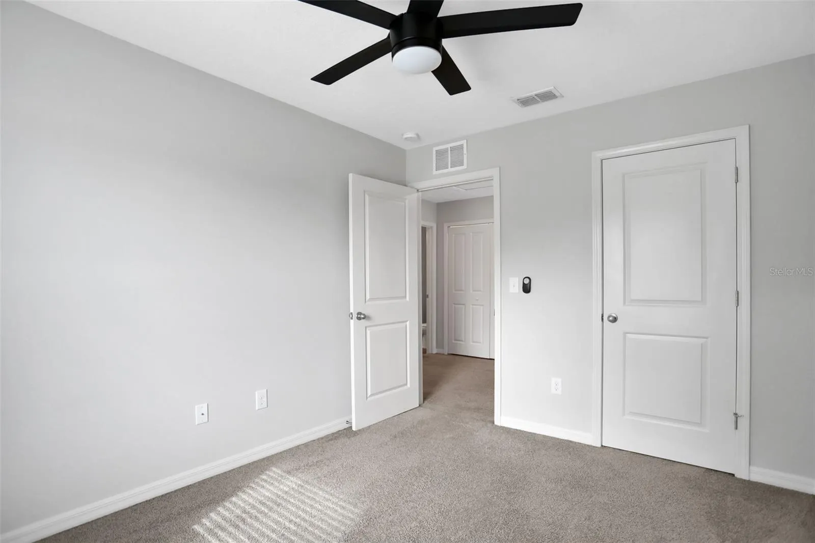 3006 THELMA ST #1/2, #1/2