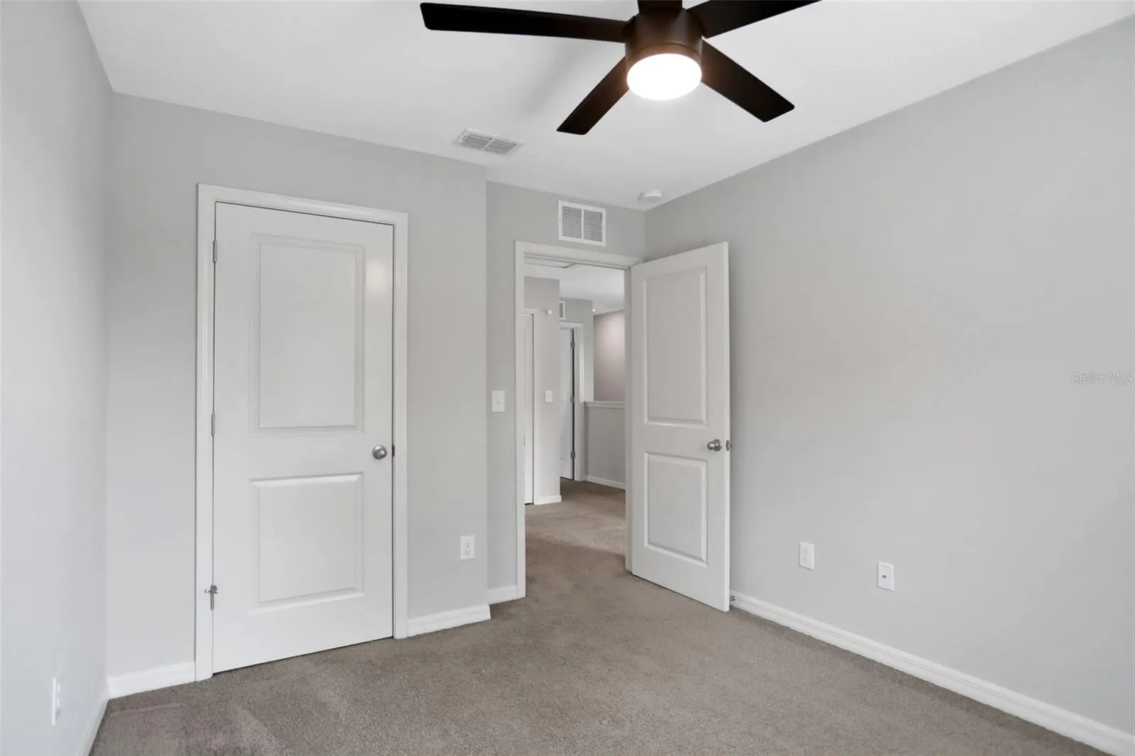 3006 THELMA ST #1/2, #1/2