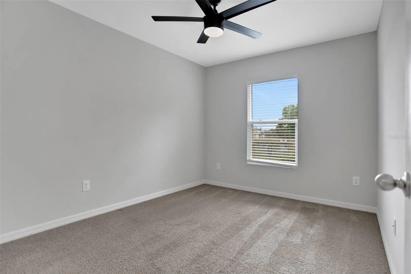 3006 THELMA ST #1/2, #1/2