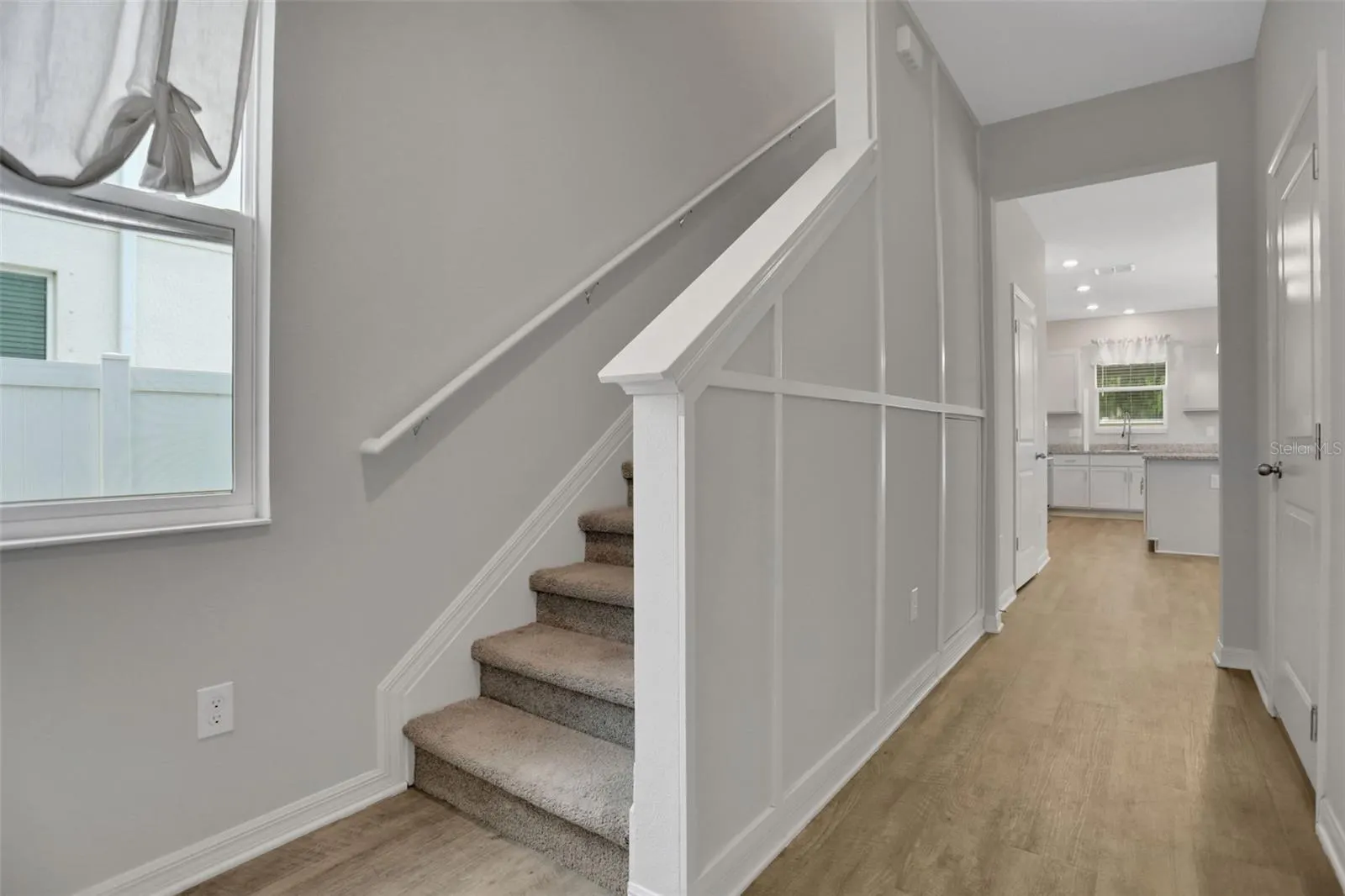 3006 THELMA ST #1/2, #1/2