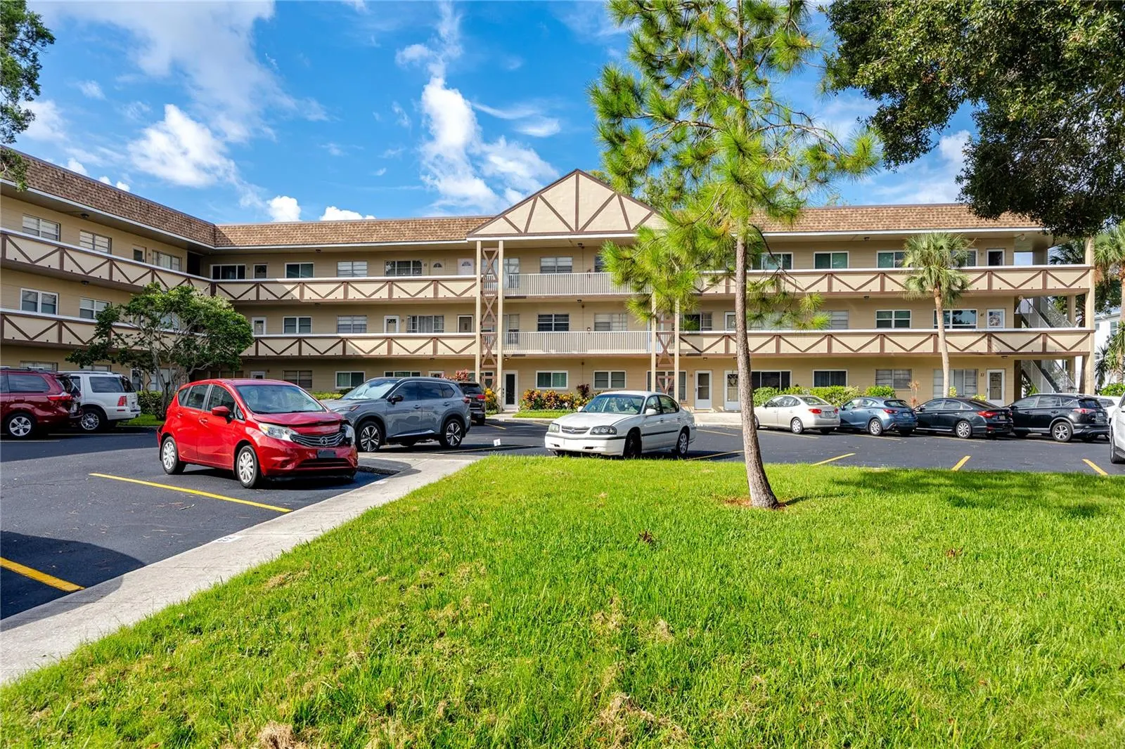 2463 BRAZILIA DR #39, #39