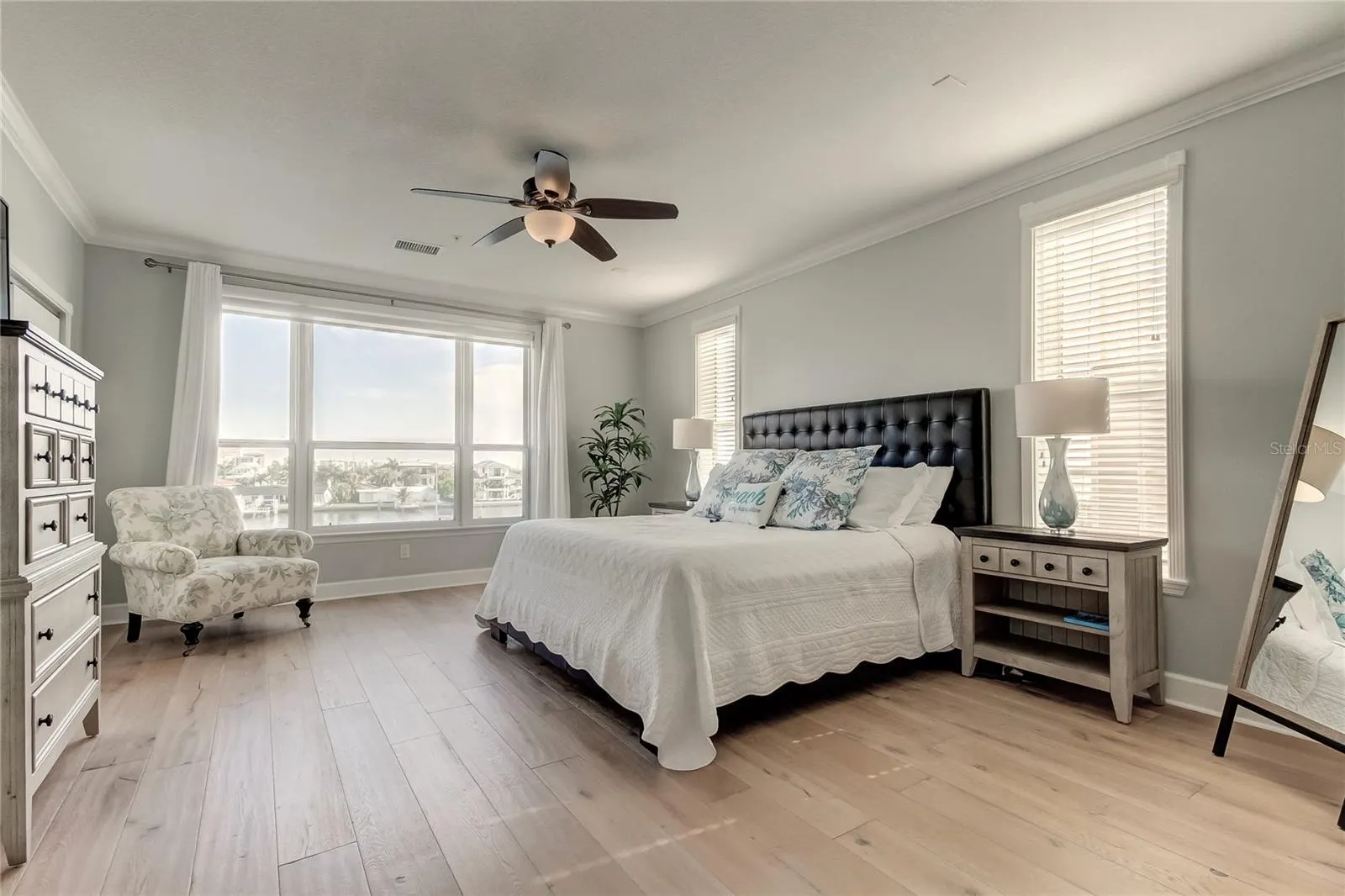 120 BRIGHTWATER DR ##6, ##6