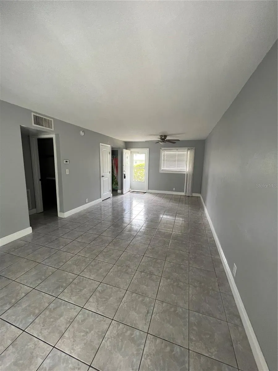 1433 S BELCHER RD #C4, #C4