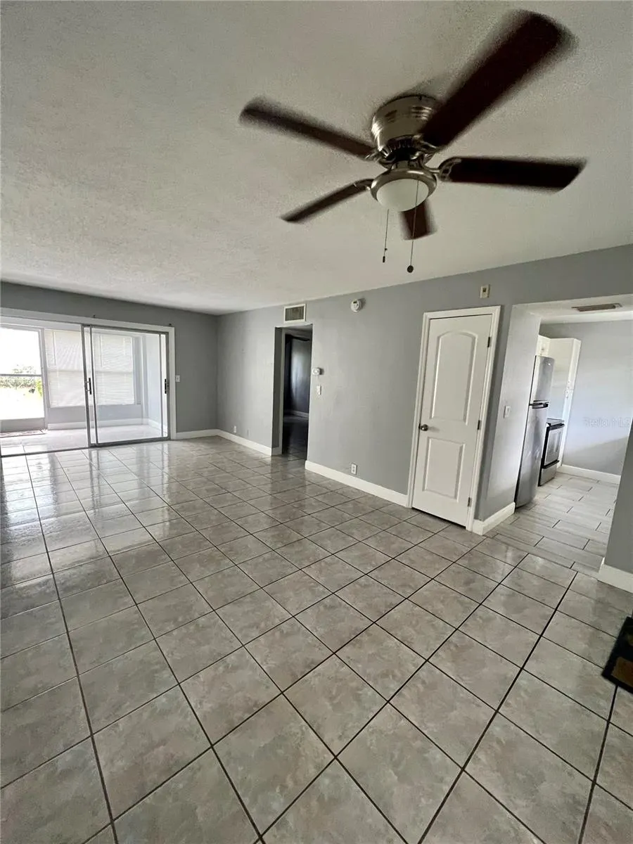 1433 S BELCHER RD #C4, #C4