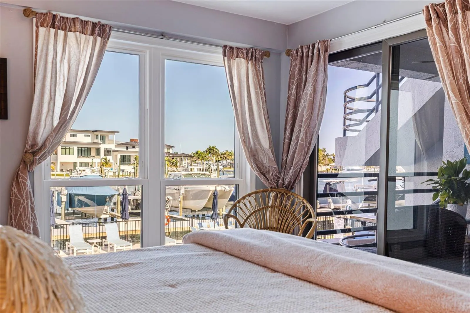 522 PINELLAS BAYWAY S #107, #107