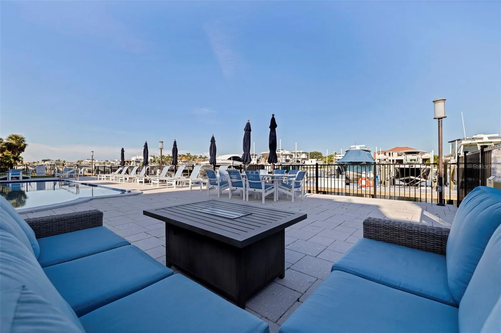 522 PINELLAS BAYWAY S #107, #107