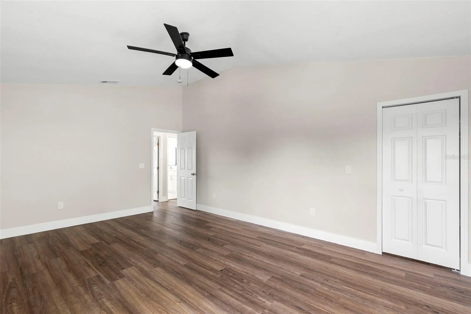 18425 BITTERN AVE
