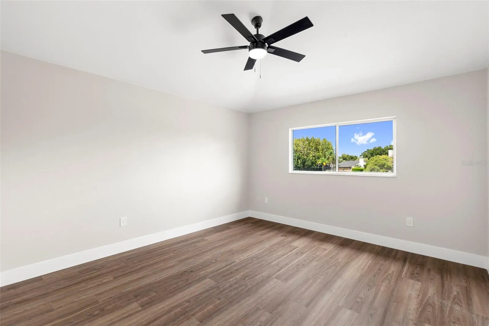 18425 BITTERN AVE