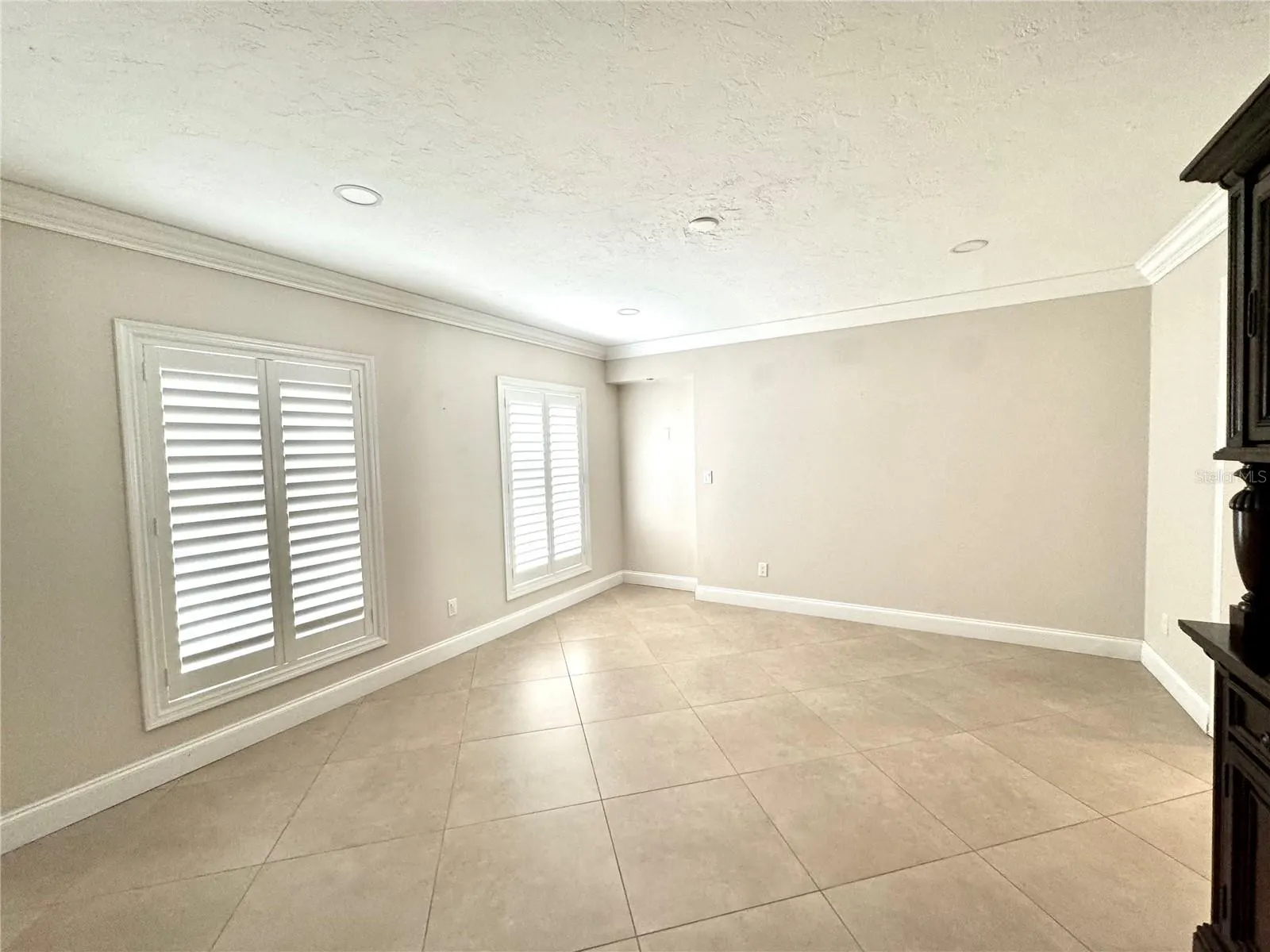 7315 HUNT CLUB LN