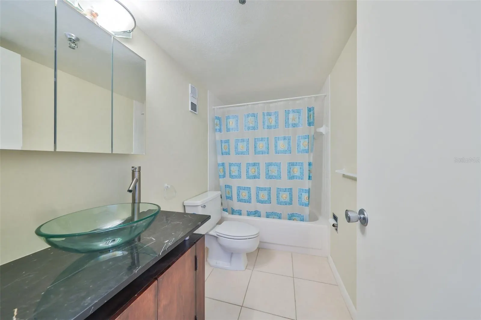 7430 SUNSHINE SKYWAY LN S #403, #403