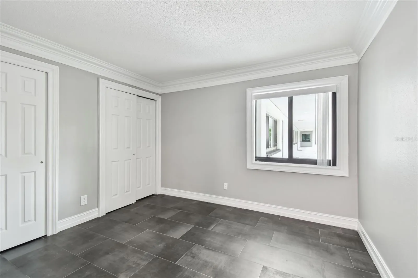 2942 W BAY DR #2, #2