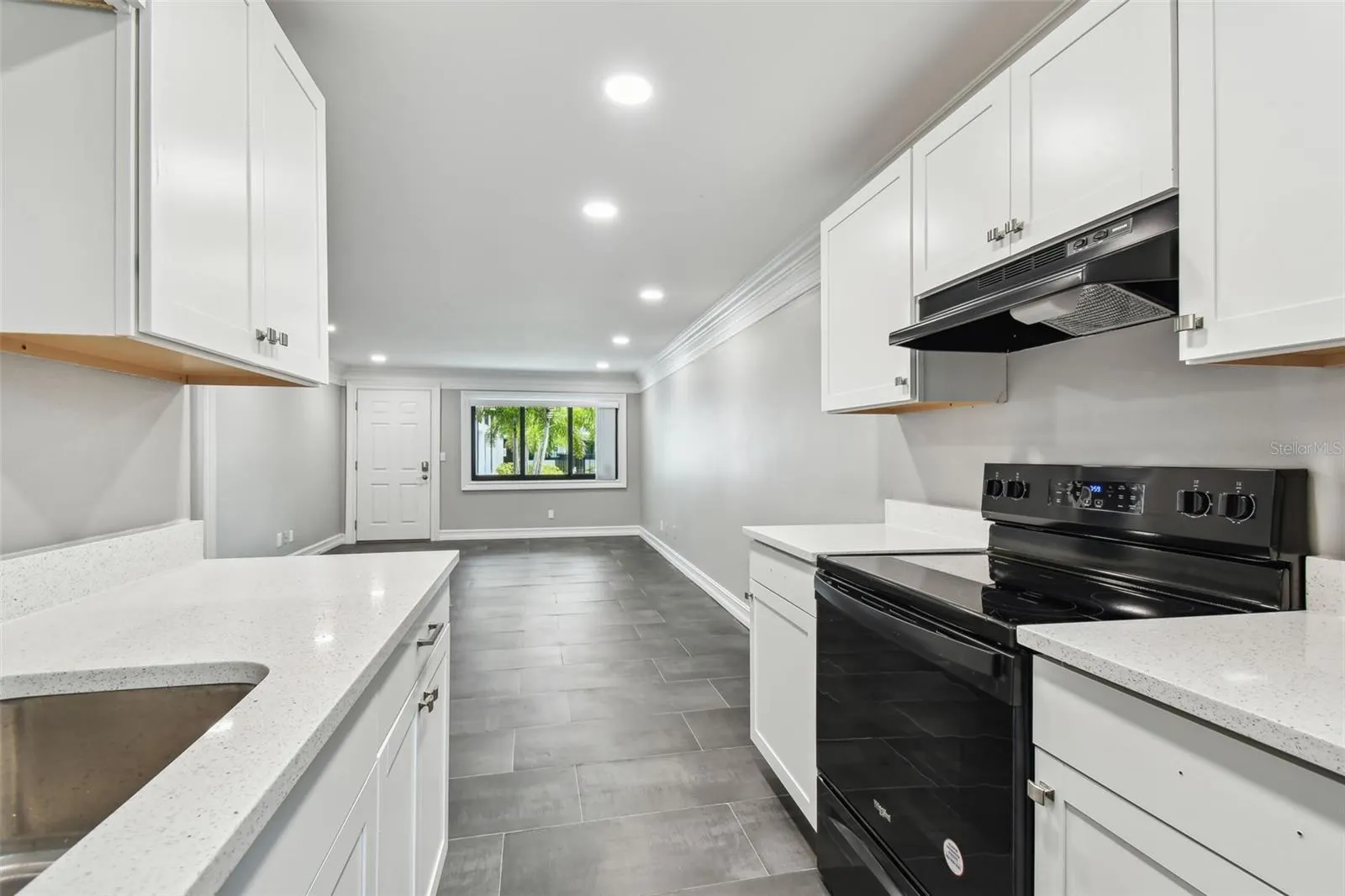 2942 W BAY DR #2, #2