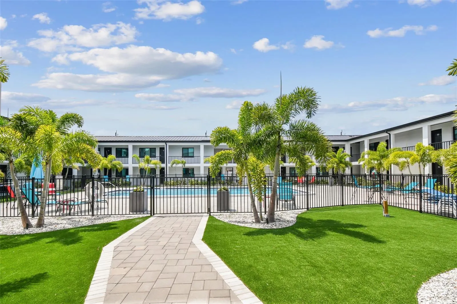 2942 W BAY DR #2, #2