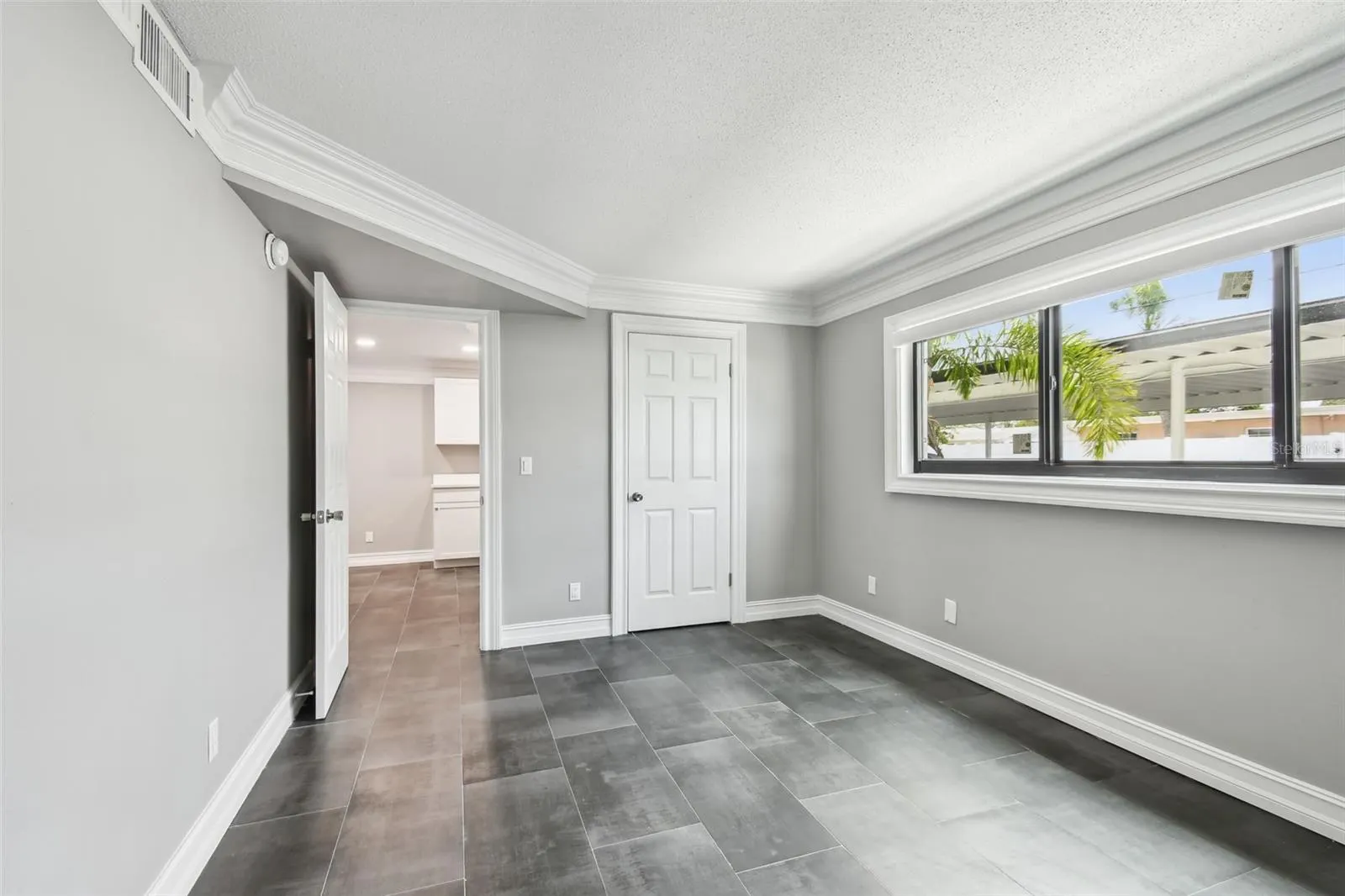 2942 W BAY DR #2, #2
