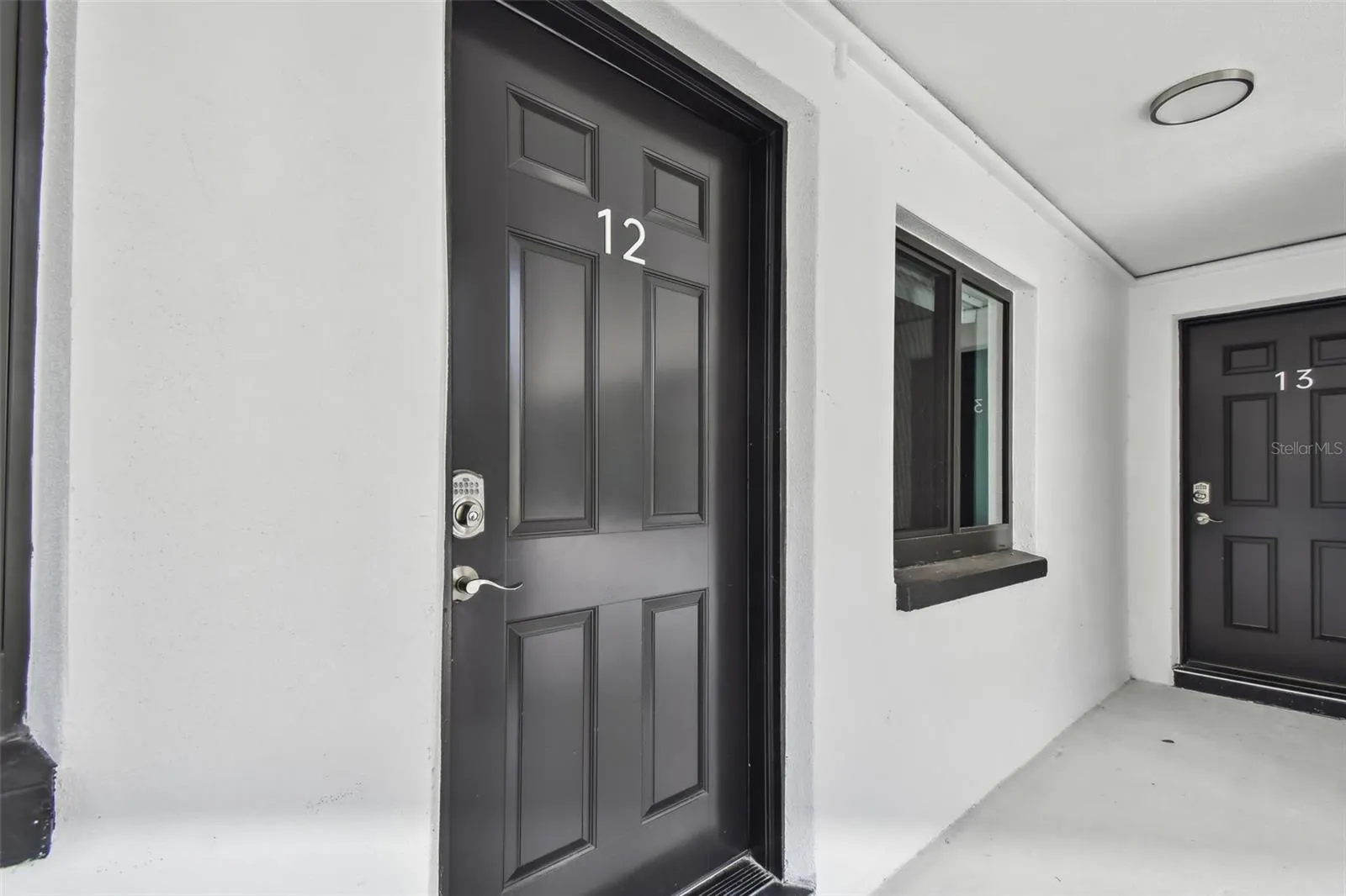 2942 W BAY DR #22, #22