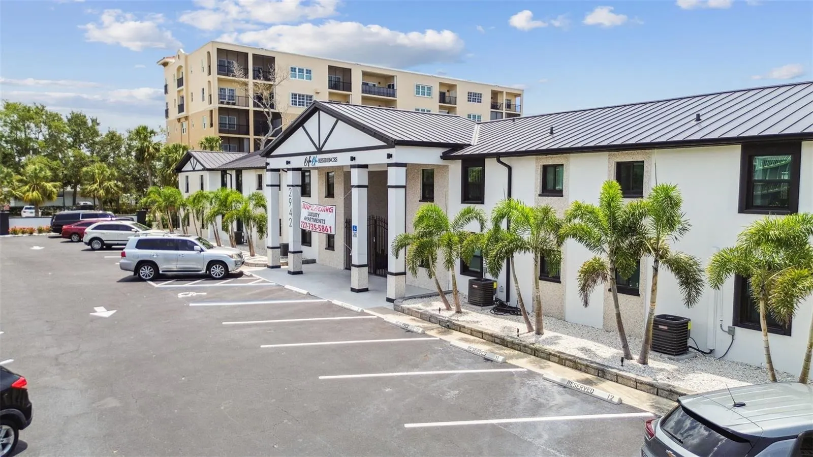 2942 W BAY DR #22, #22