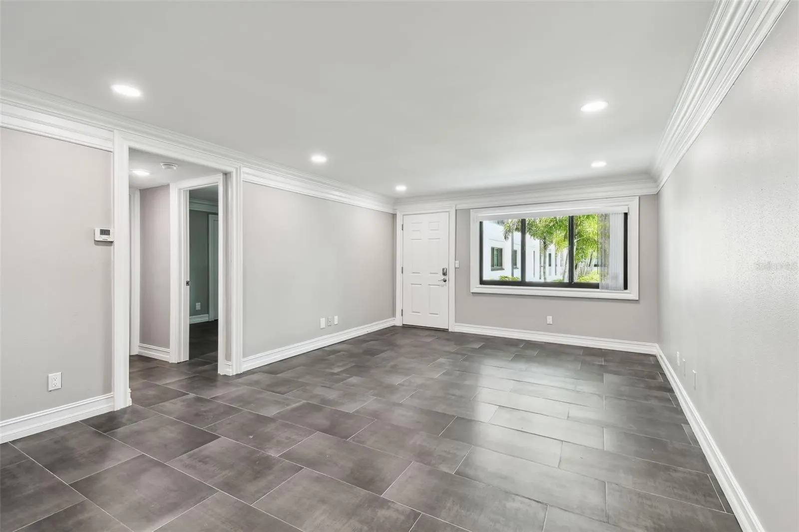 2942 W BAY DR #22, #22