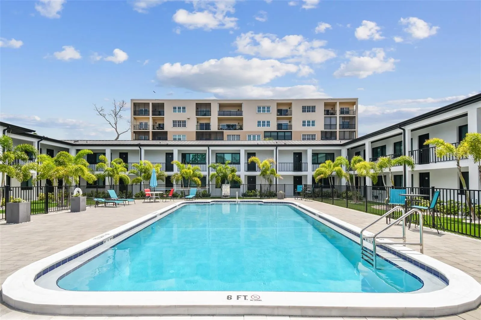 2942 W BAY DR #22, #22