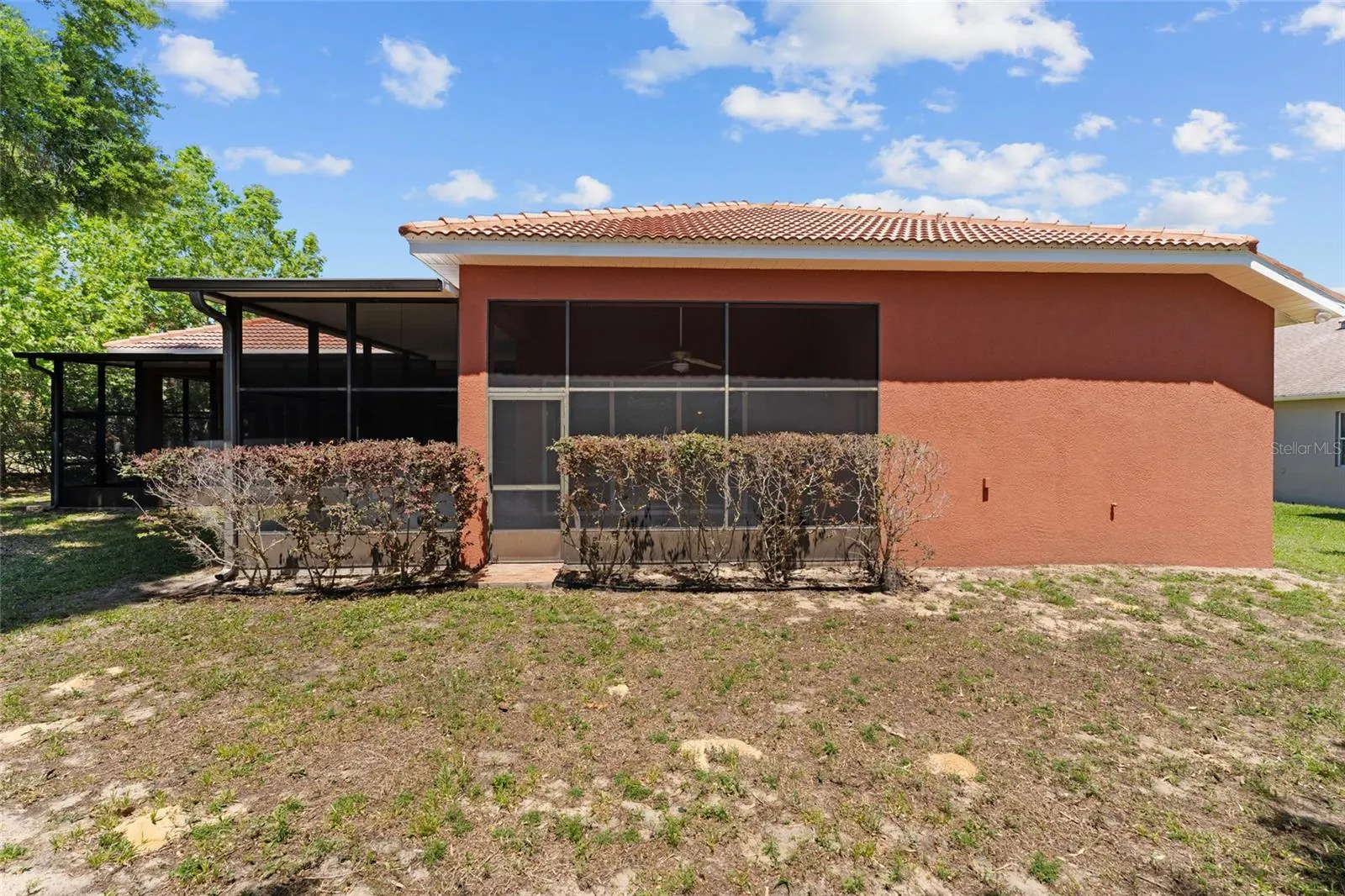 614 VINTAGE WAY