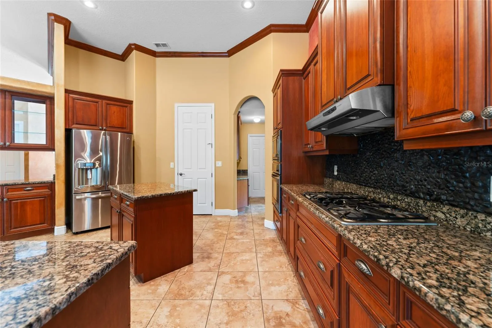 614 VINTAGE WAY