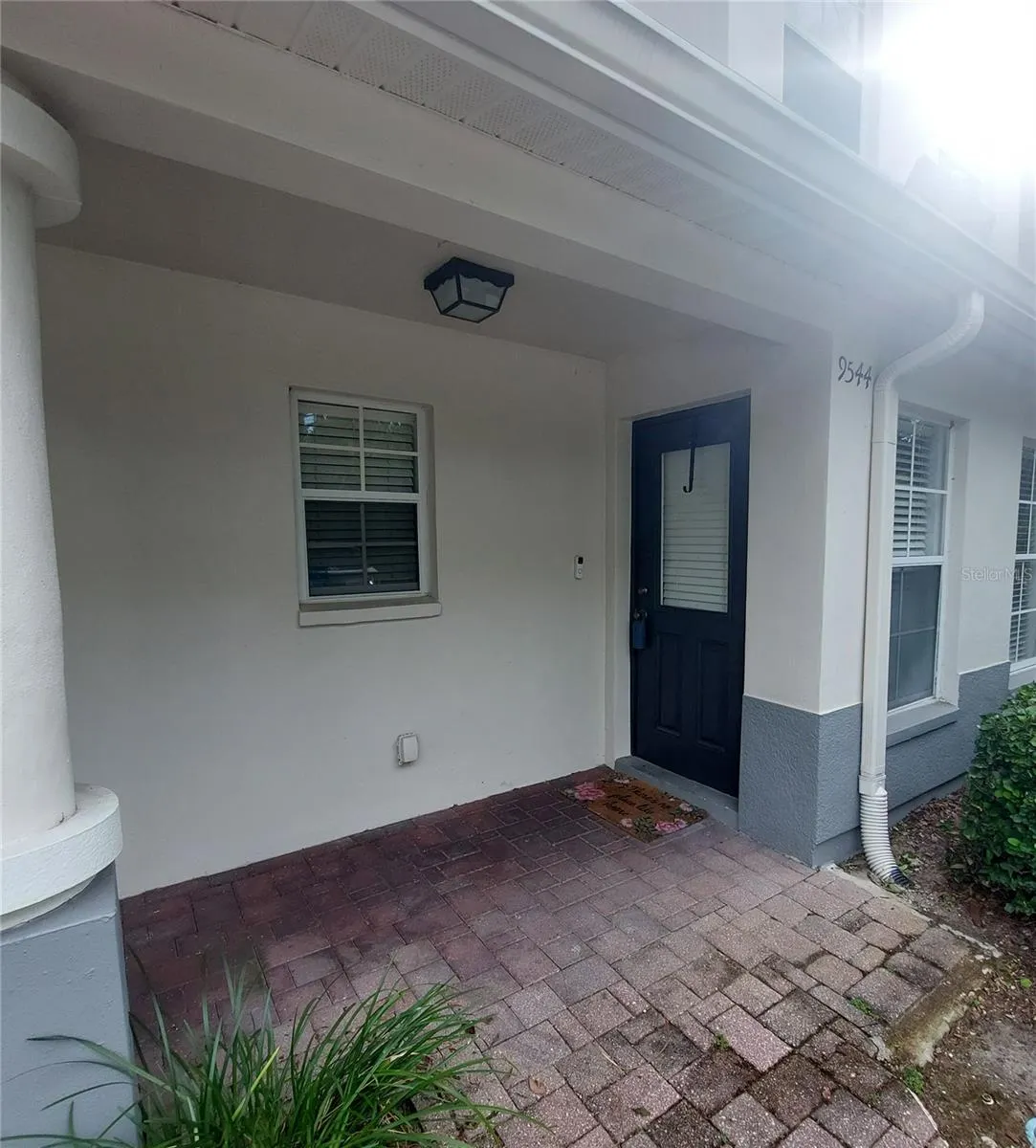 9544 CHARLESBERG DR