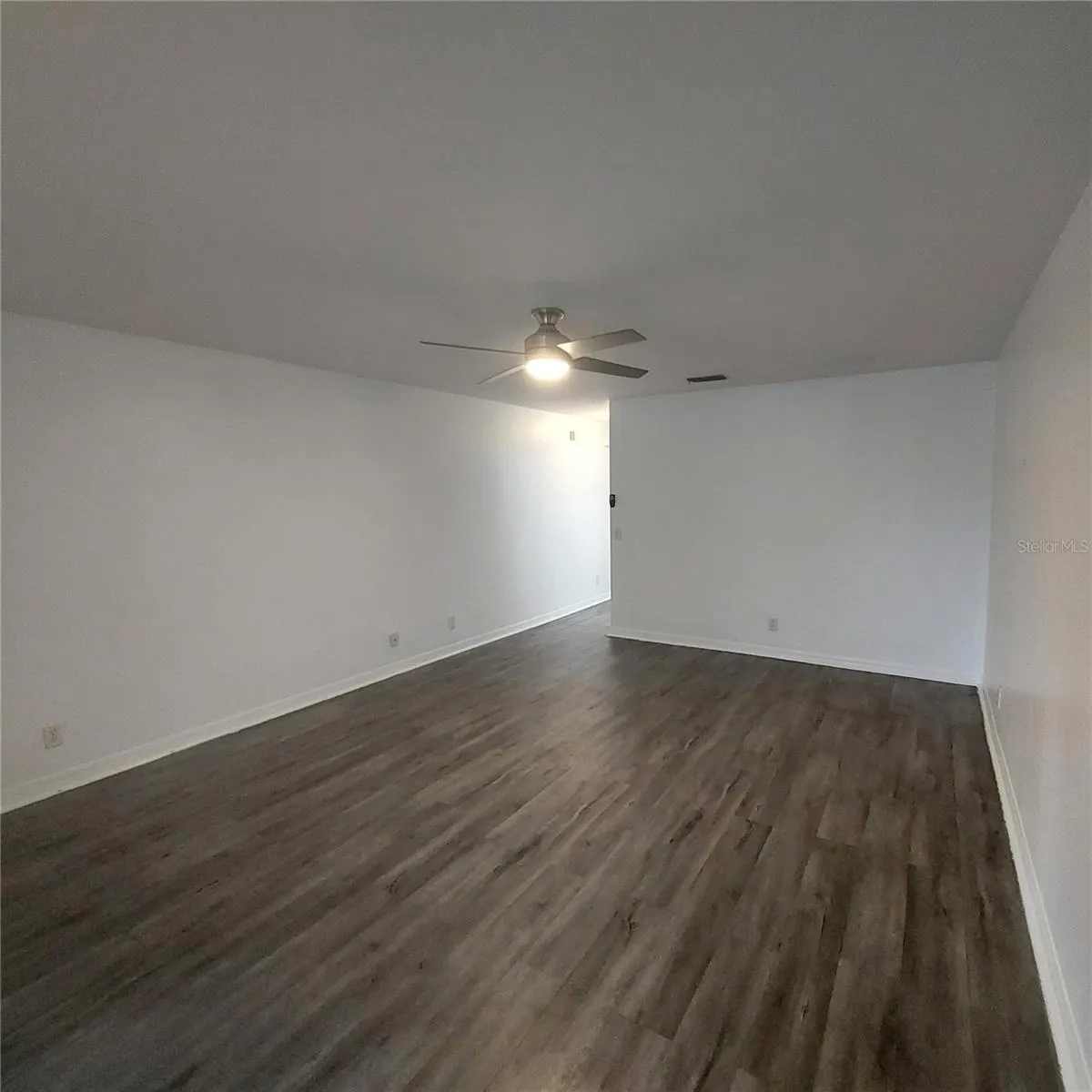 9544 CHARLESBERG DR