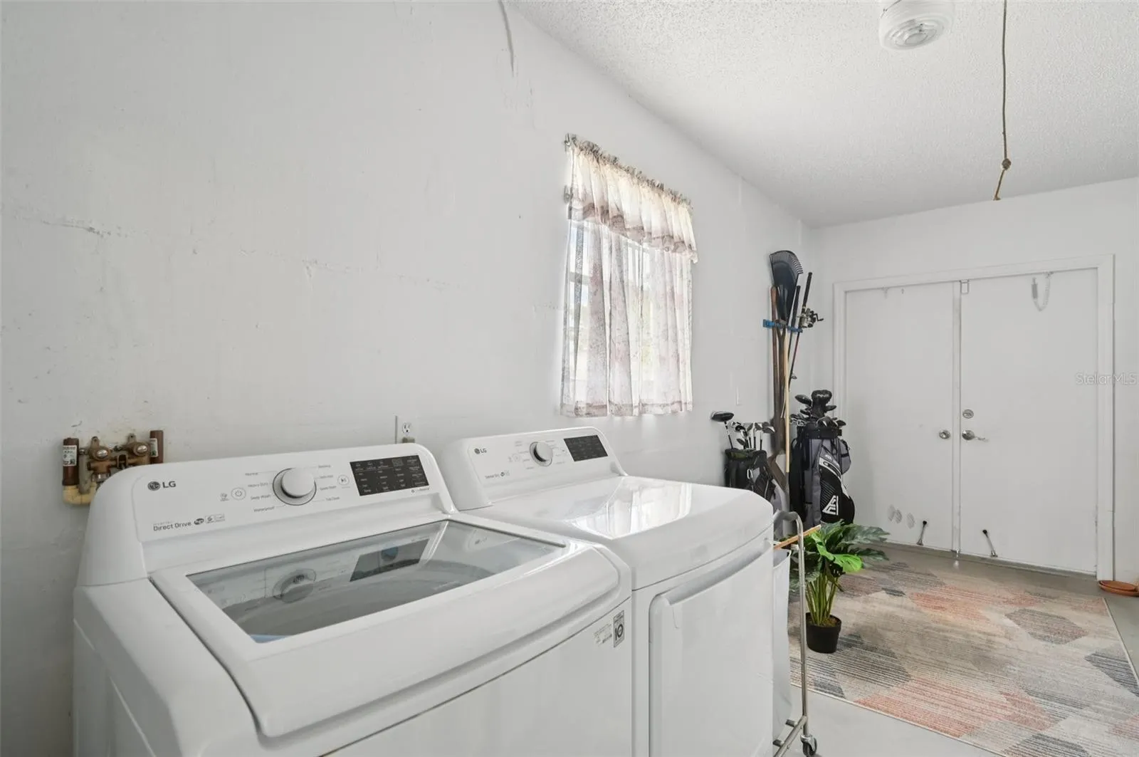 214 GLOUCESTER BLVD