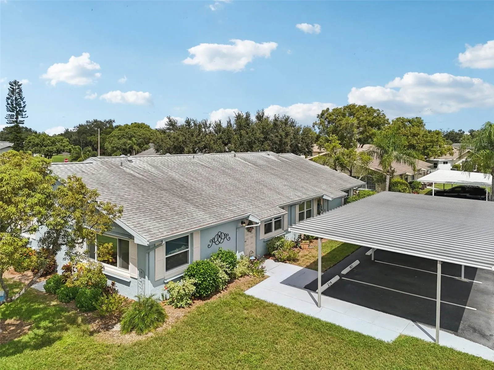 214 GLOUCESTER BLVD