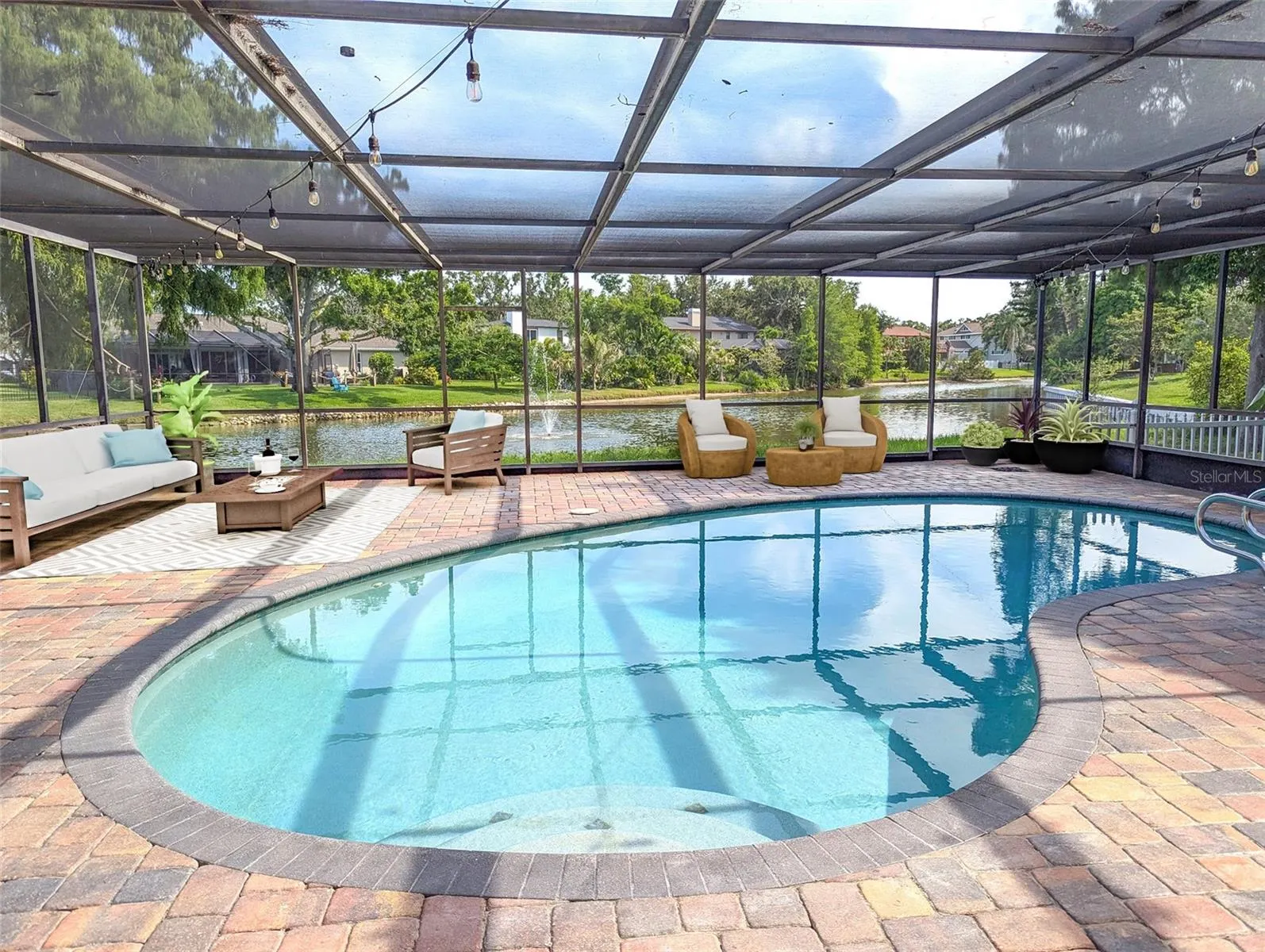 8764 BAYWOOD PARK DR