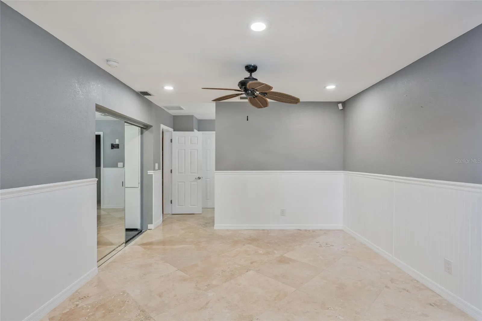 8764 BAYWOOD PARK DR