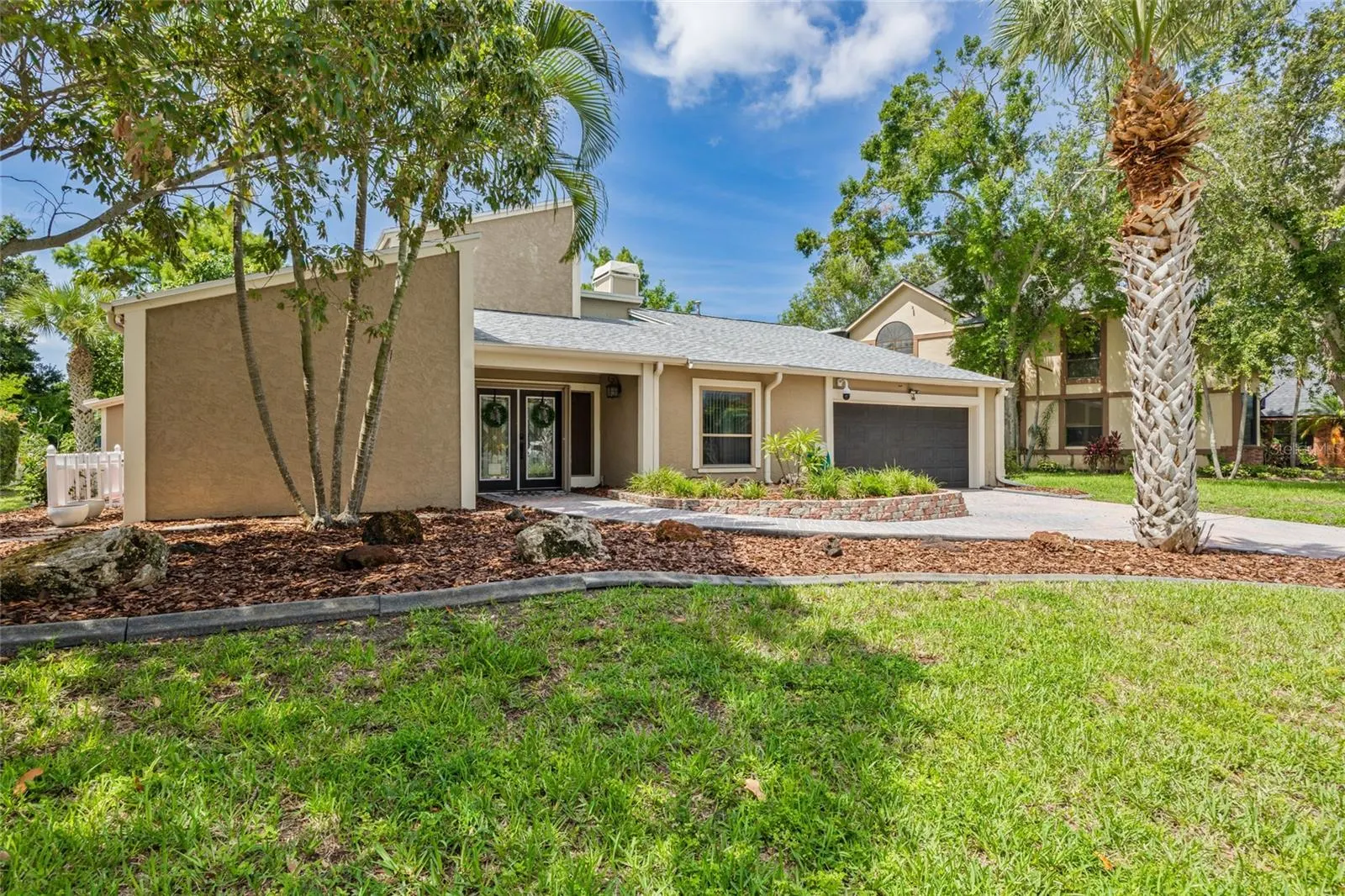 8764 BAYWOOD PARK DR