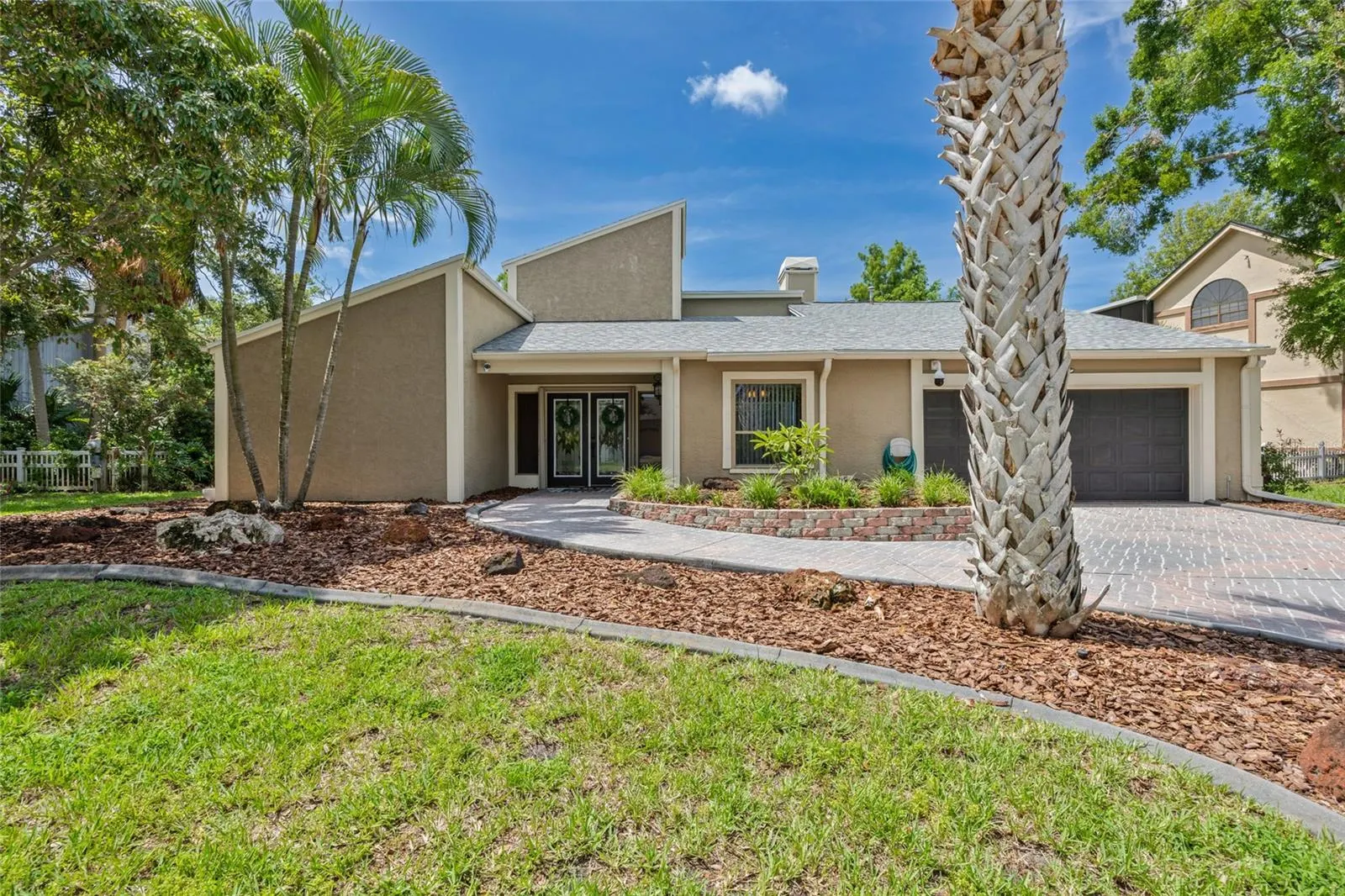 8764 BAYWOOD PARK DR
