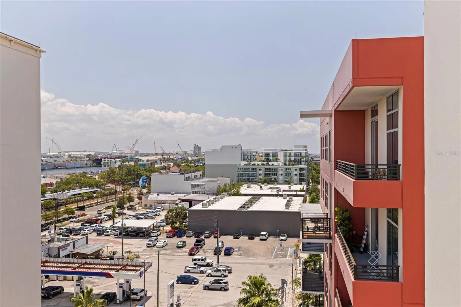 1208 E KENNEDY BLVD #831, #831