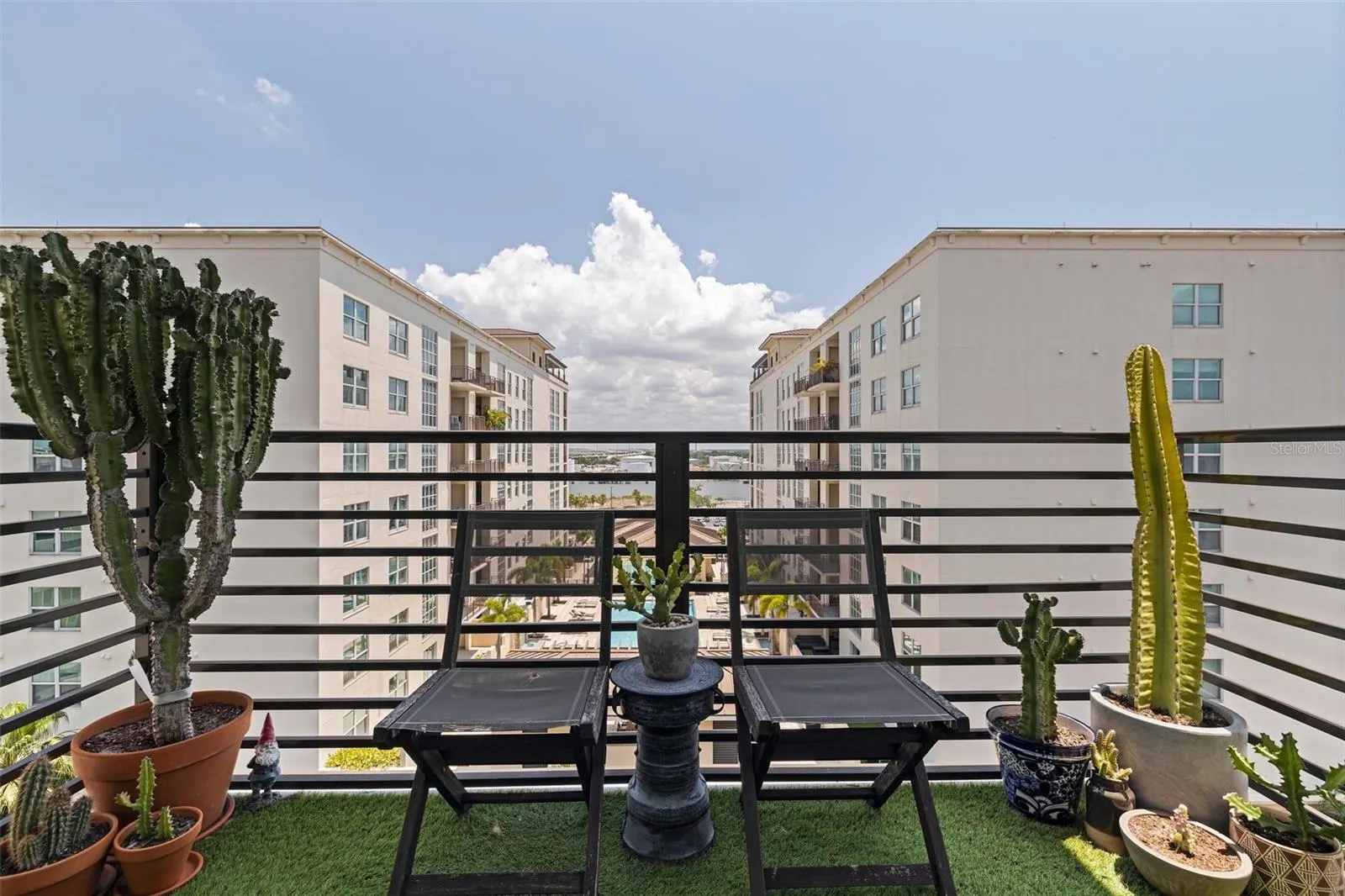1208 E KENNEDY BLVD #831, #831