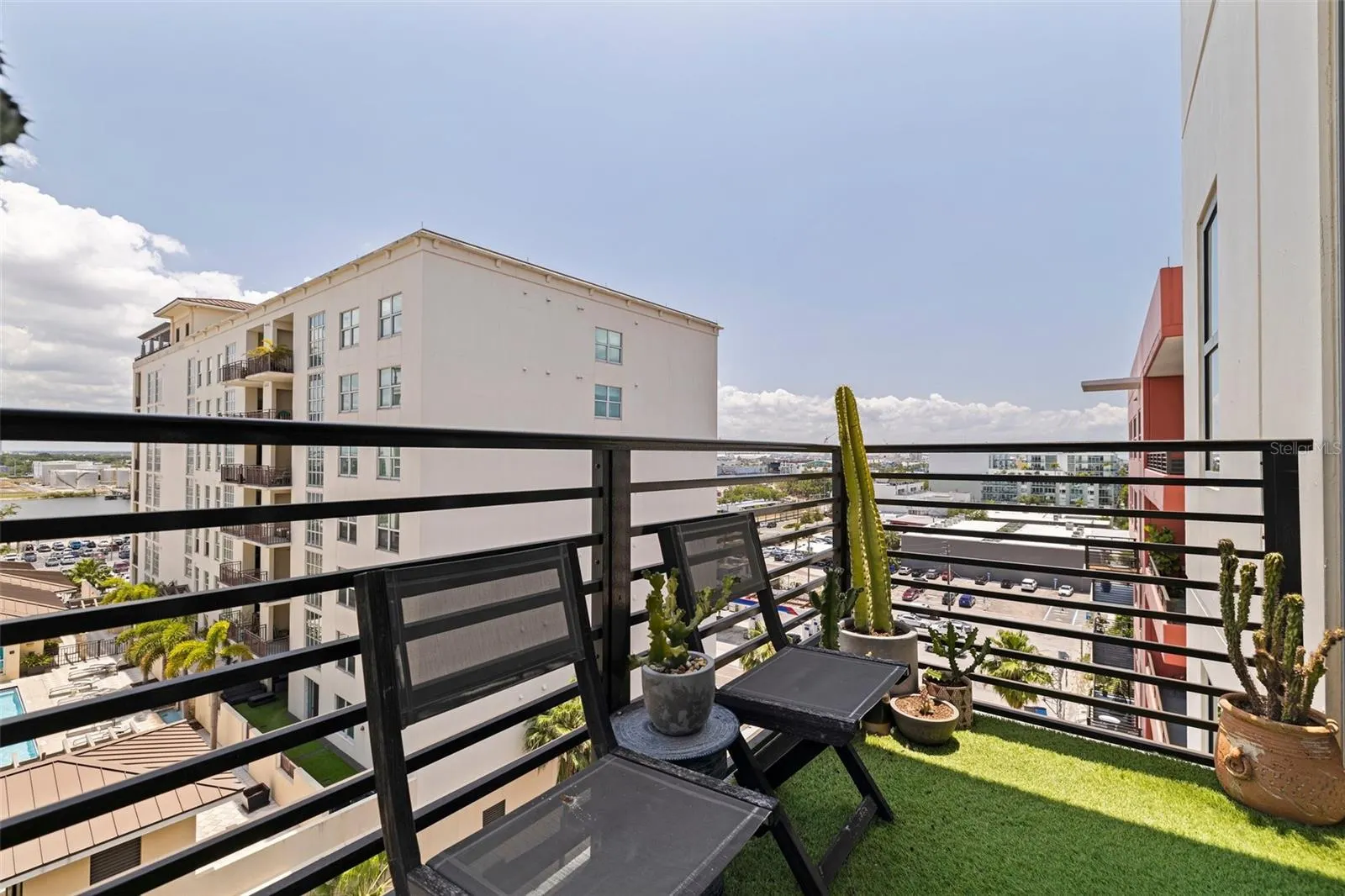 1208 E KENNEDY BLVD #831, #831