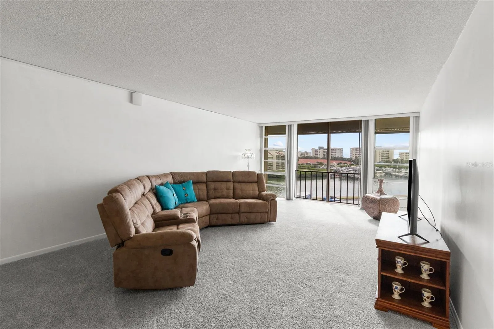 7400 SUN ISLAND DR S #412, #412