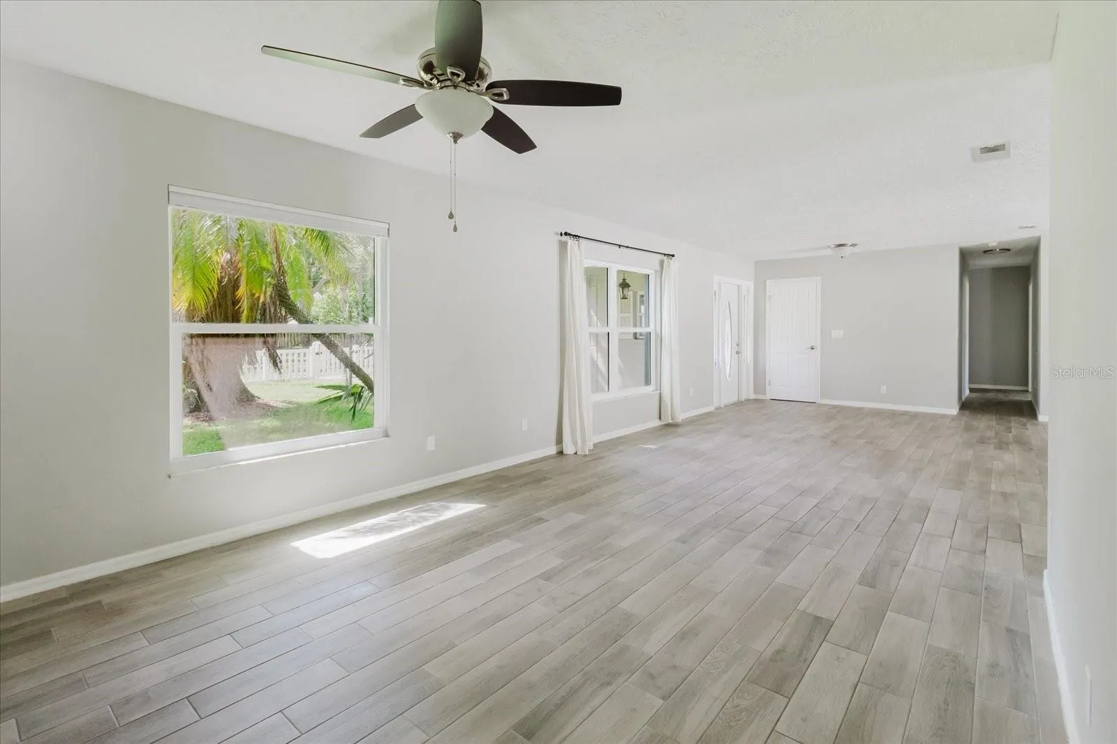 1111 BRYAN RD