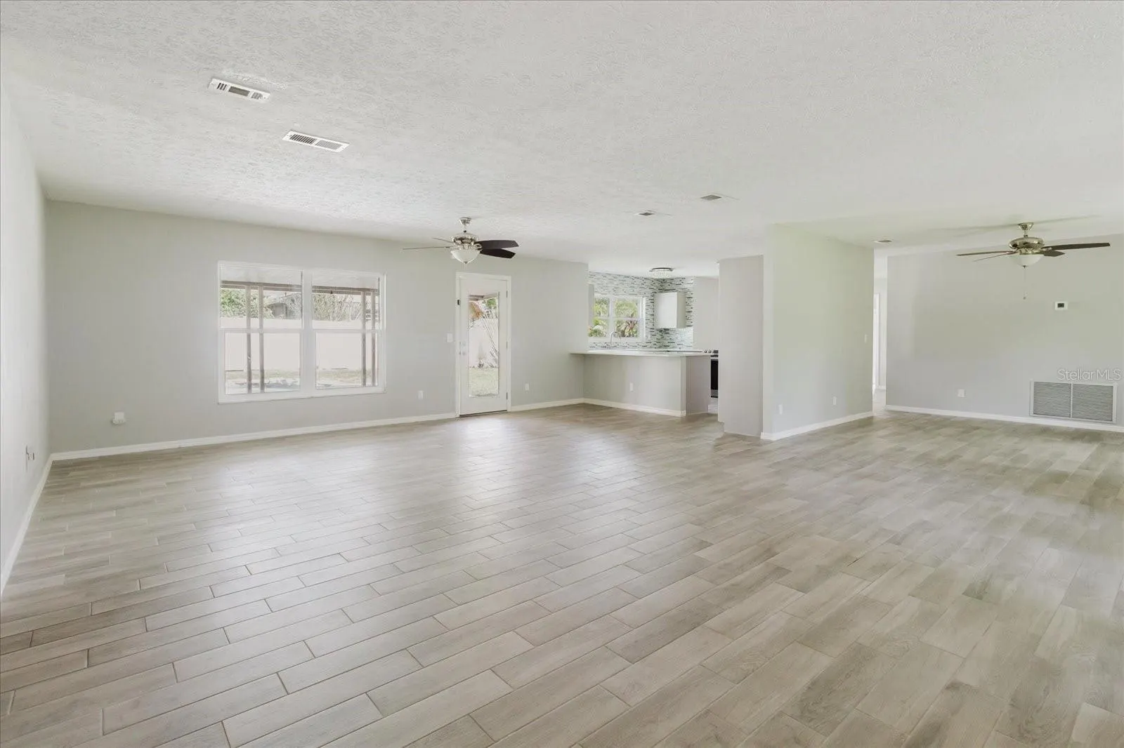1111 BRYAN RD