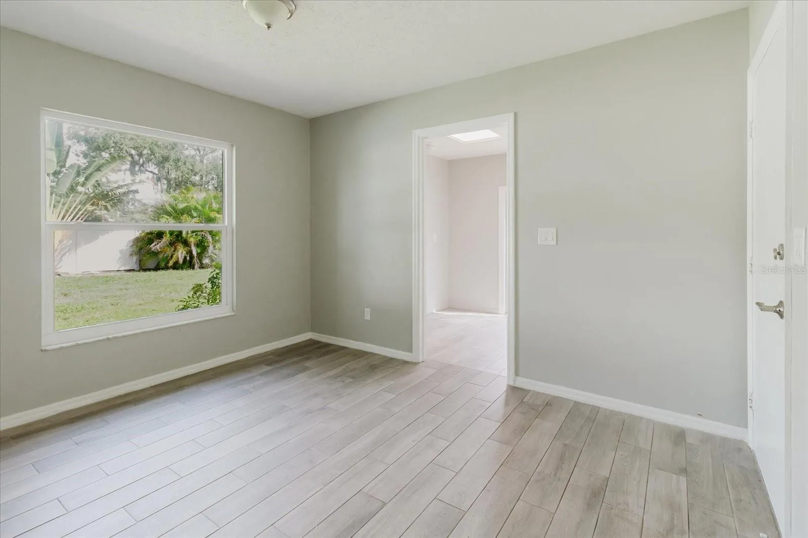 1111 BRYAN RD