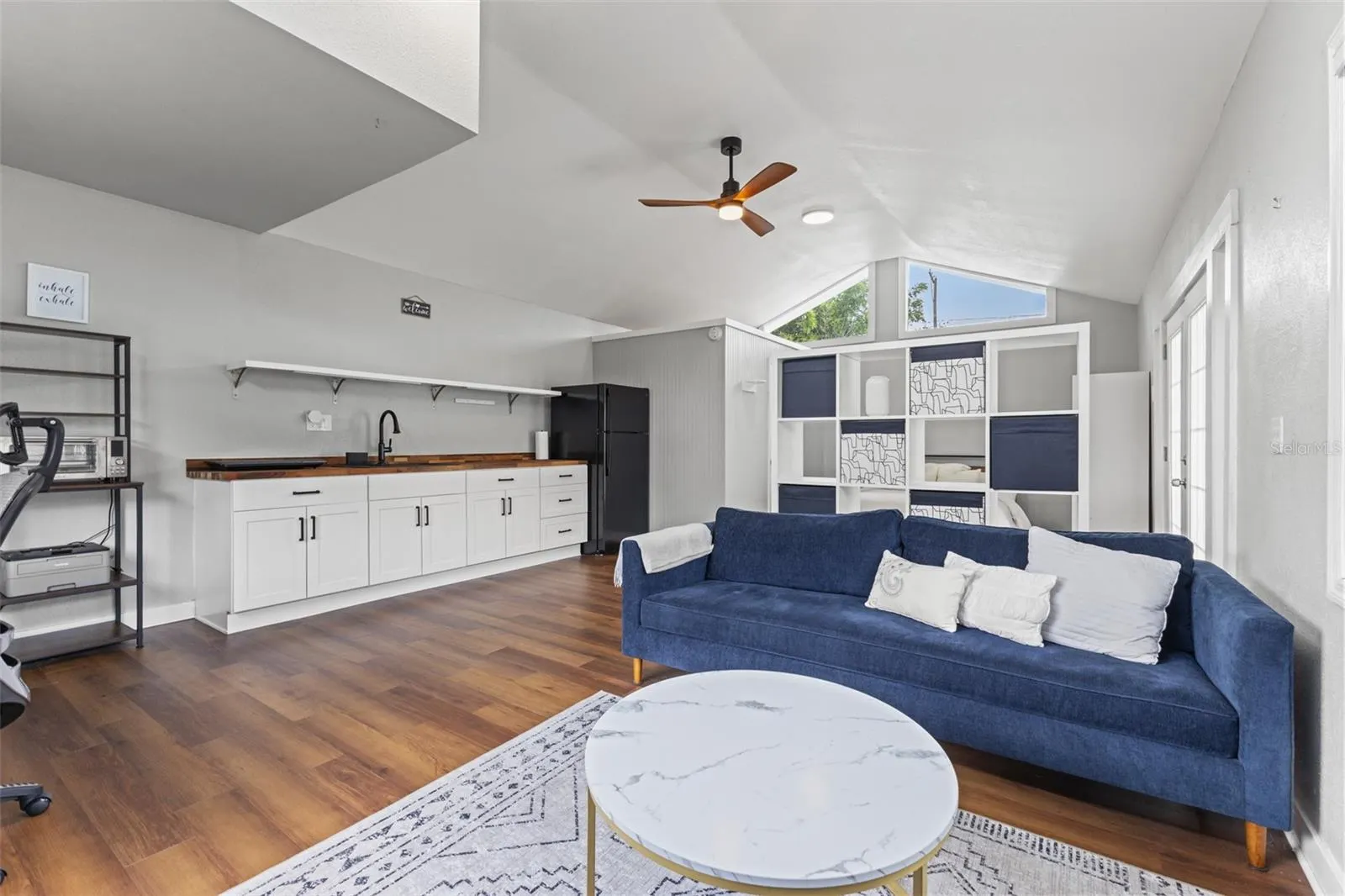303 W FRIERSON AVE