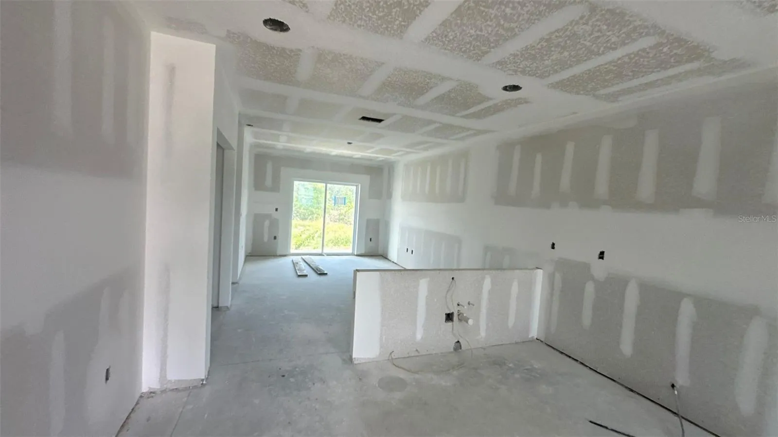 13009 RIDGELY CIR