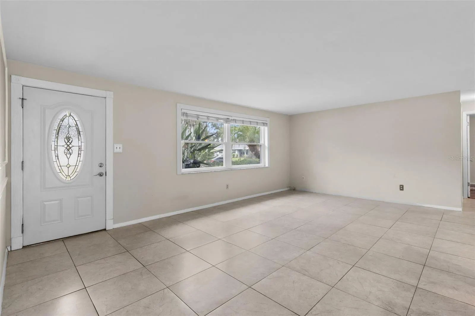 2267 MANOR CT