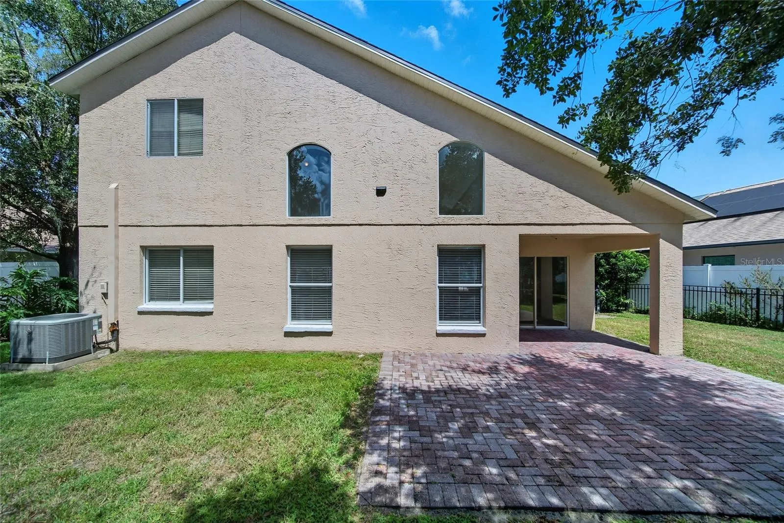 3712 BELLEWATER BLVD
