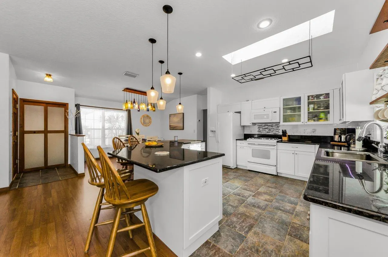 1611 GULF BEACH BLVD