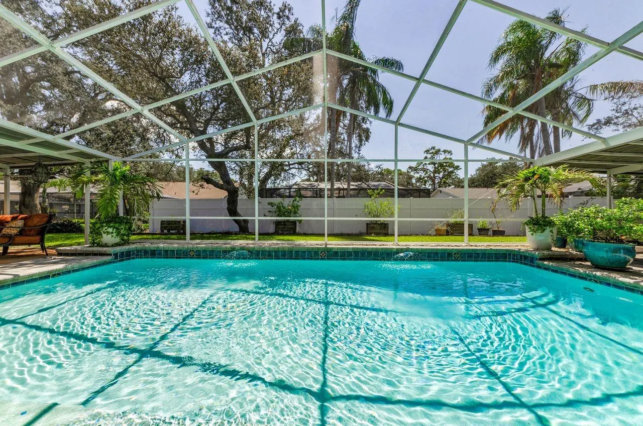 1611 GULF BEACH BLVD